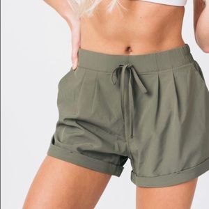 Zyia army green summer shorts